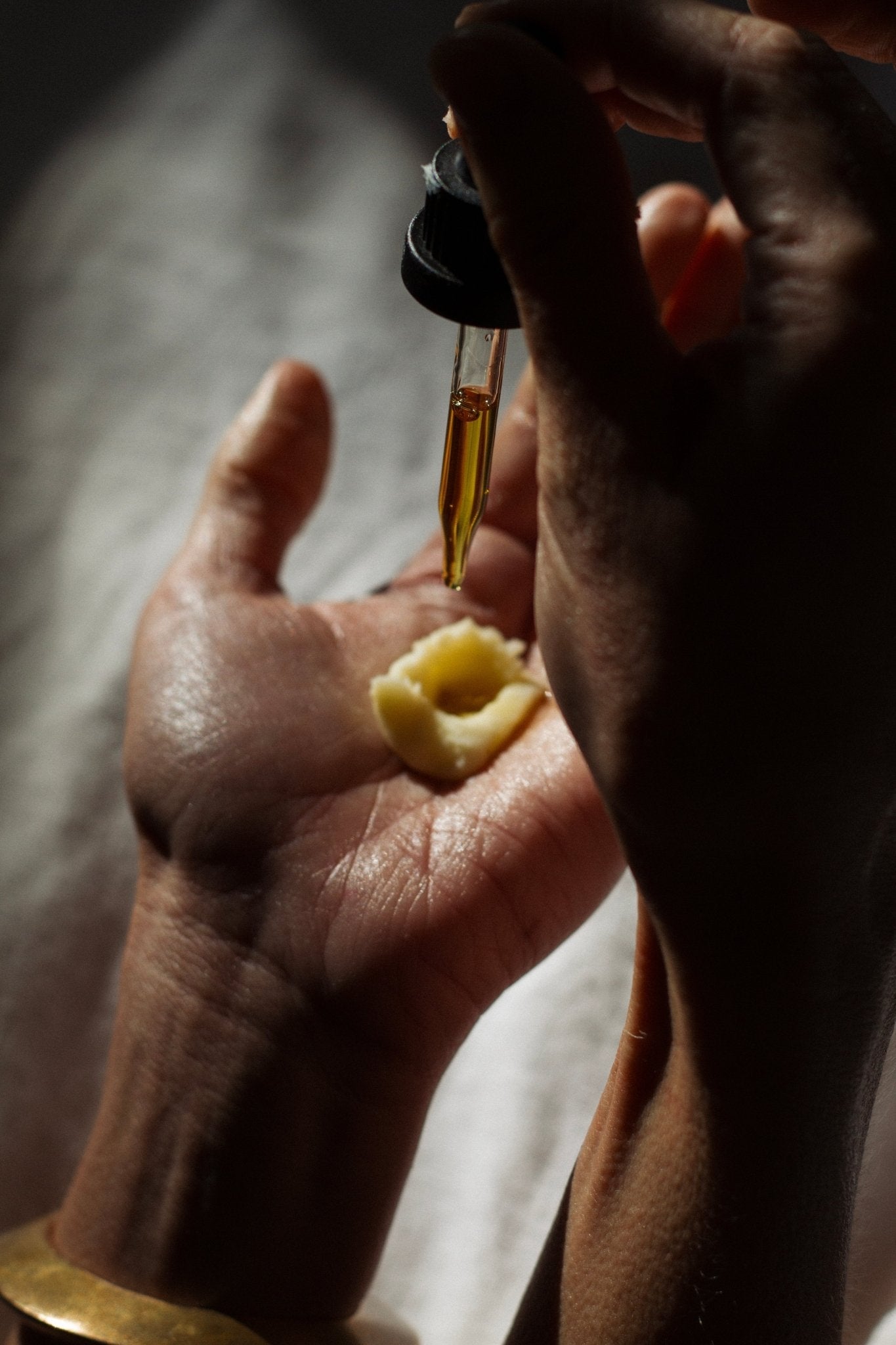 Emanations Profound Face Oil – Nourishing & Hydrating